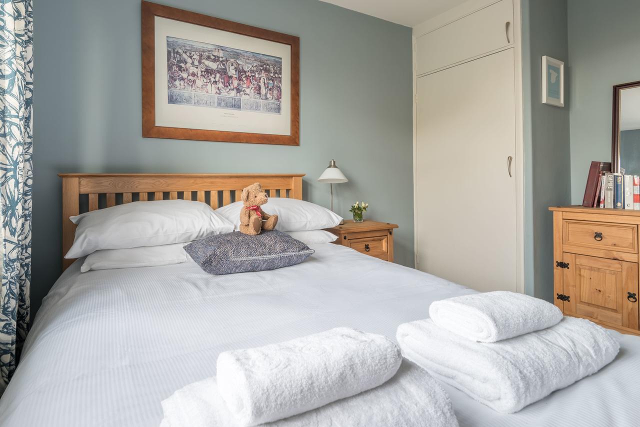 Comfortable Home In Wandsworth 런던 외부 사진